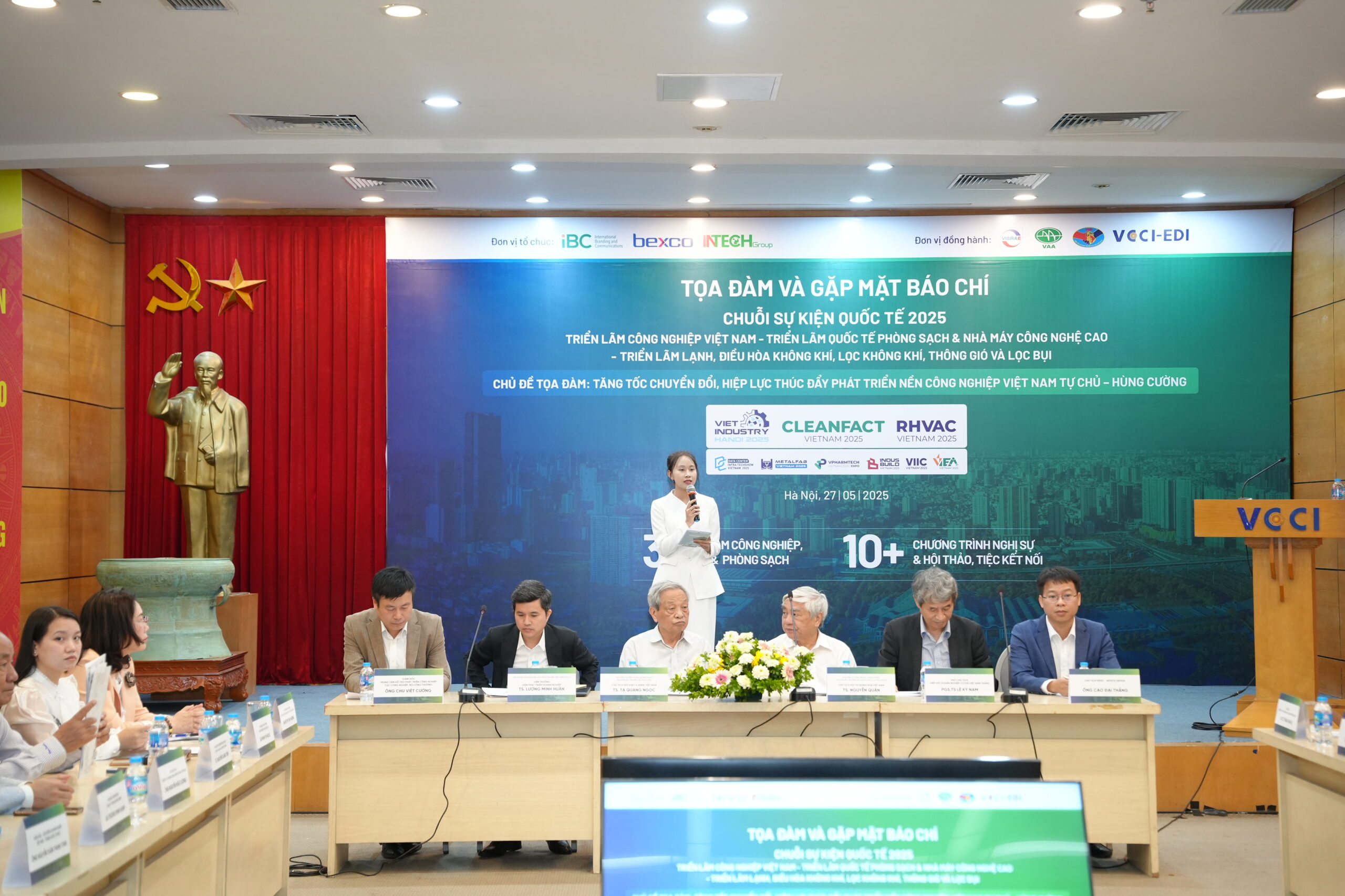Báo chí nói gì về buổi họp báo mở đầu chuỗi sự kiện VIET INDUSTRY 2025? 1 Viet Industry 2025